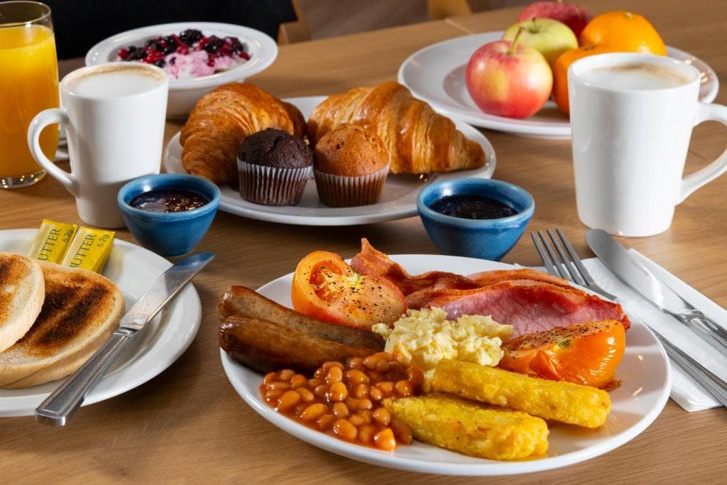 Holiday Inn Express London-Hammersmith by IHG 2